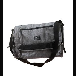 bb Gear Sling Diaper Messenger Bag 🩶🖤